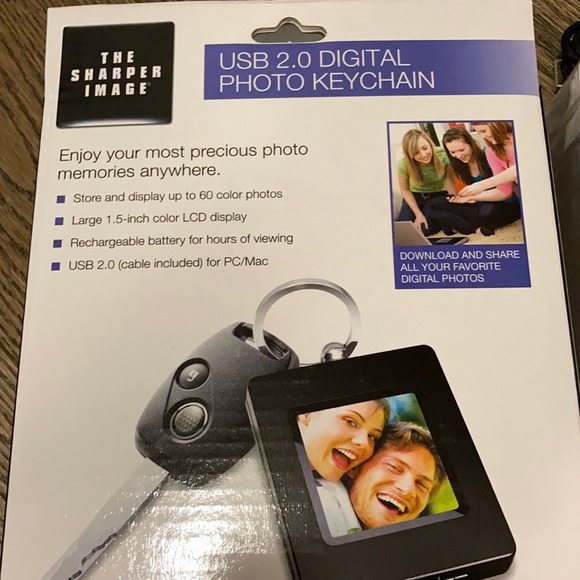 Photo keychain. NIB. - Picture 2 of 2